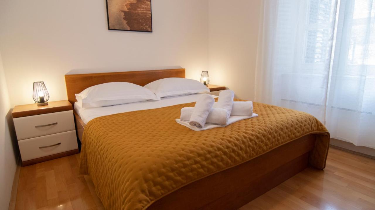 Mozart Apartments Baška Voda Buitenkant foto