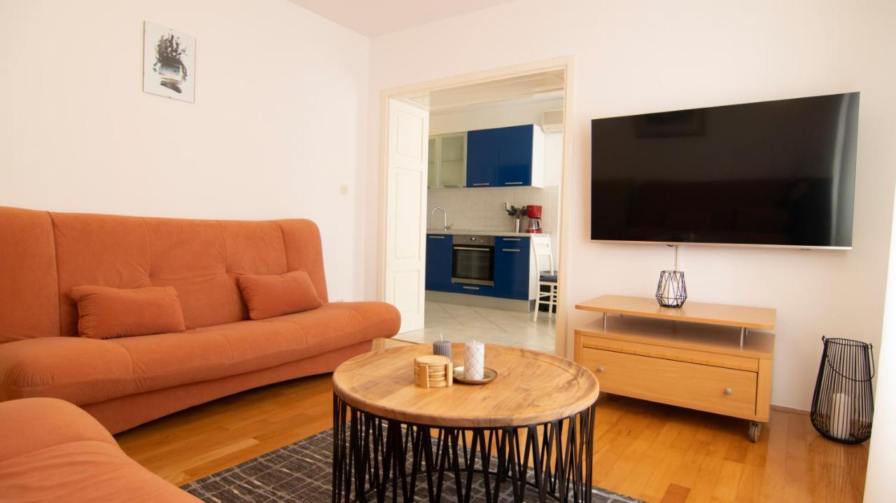 Mozart Apartments Baška Voda Buitenkant foto